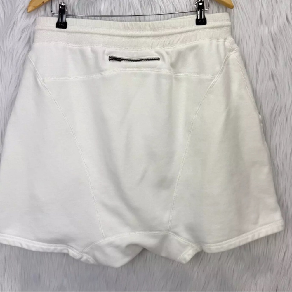 Free People Movement White Pointbreak Harem Sweat Shorts Sz XS Baggy Skater NWOT - Picture 3 of 9